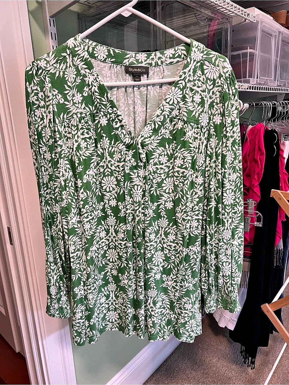 Style&Co. Floral Blouse in Green & White Size 2X Like New